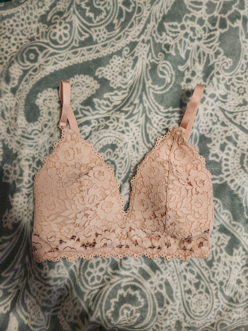 Nwt Momanda US 34E Lace Nursing Bra